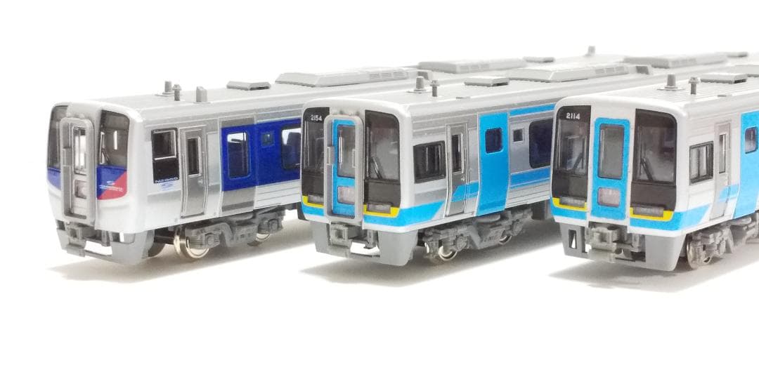 KATO JR四国 2000系 寄せ集め4両 - メルカリ