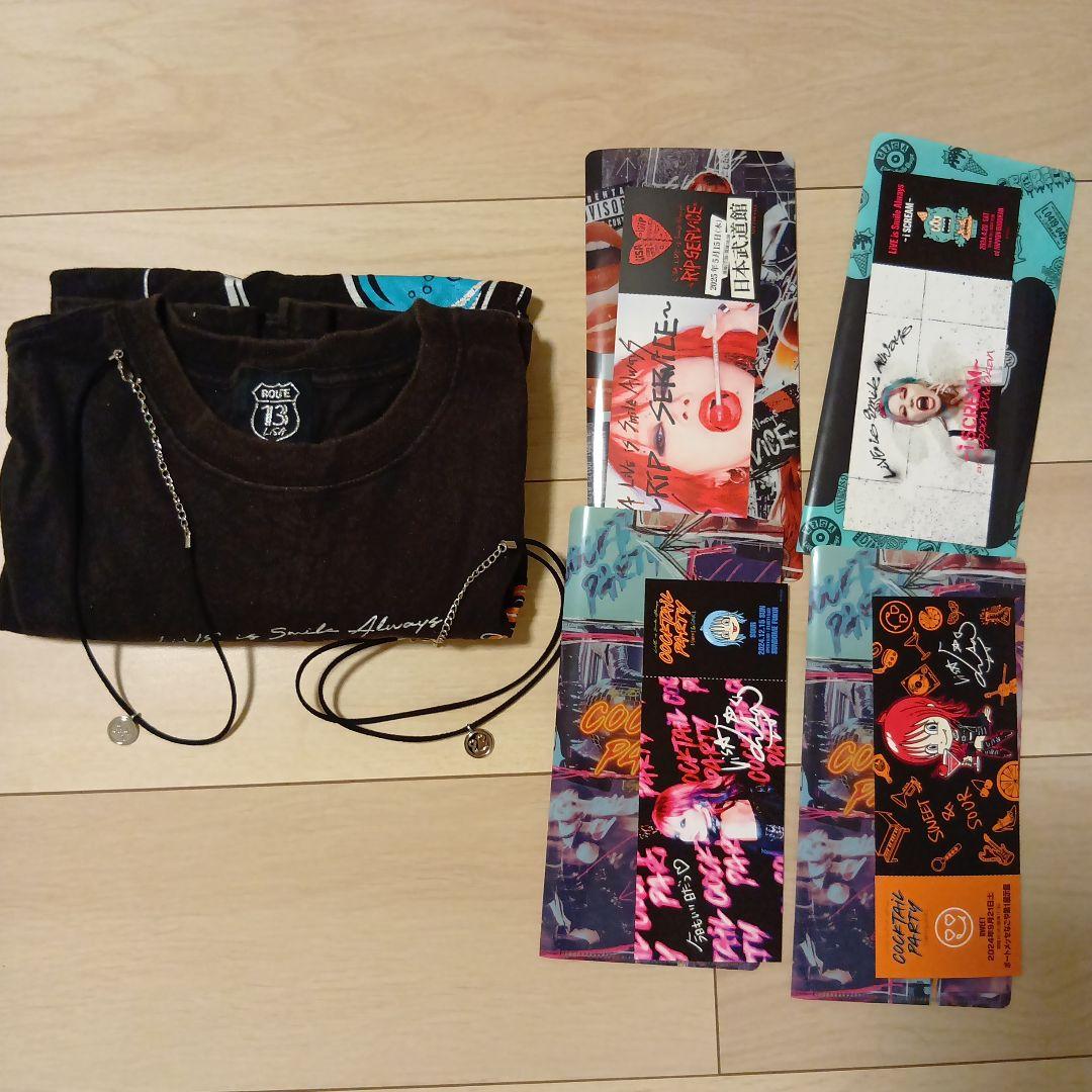 LISA グッズ13点まとめ売り - メルカリ