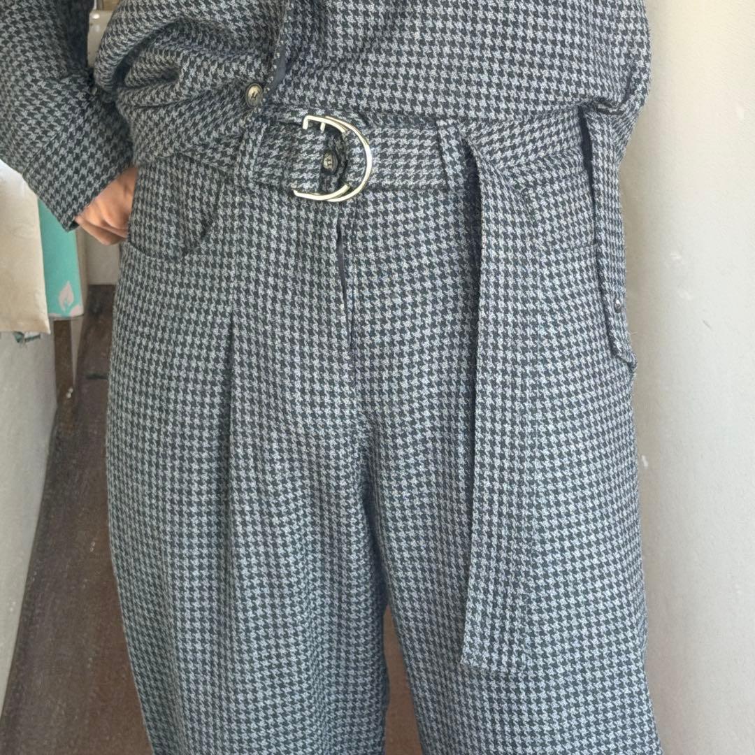 着画ありNanushka ハウンドトゥースセットアップ