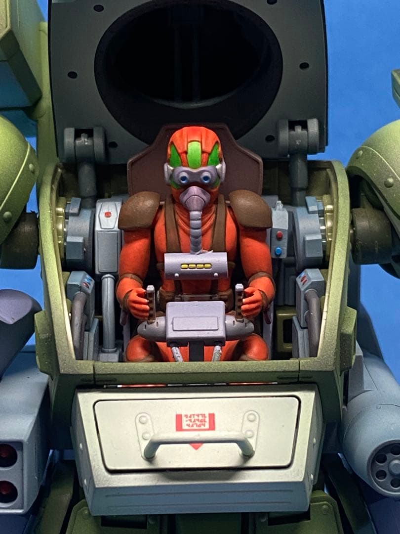 ウェーブ　ボトムズ　1/24スコープドッグターボカスタム　プラモデル完成品