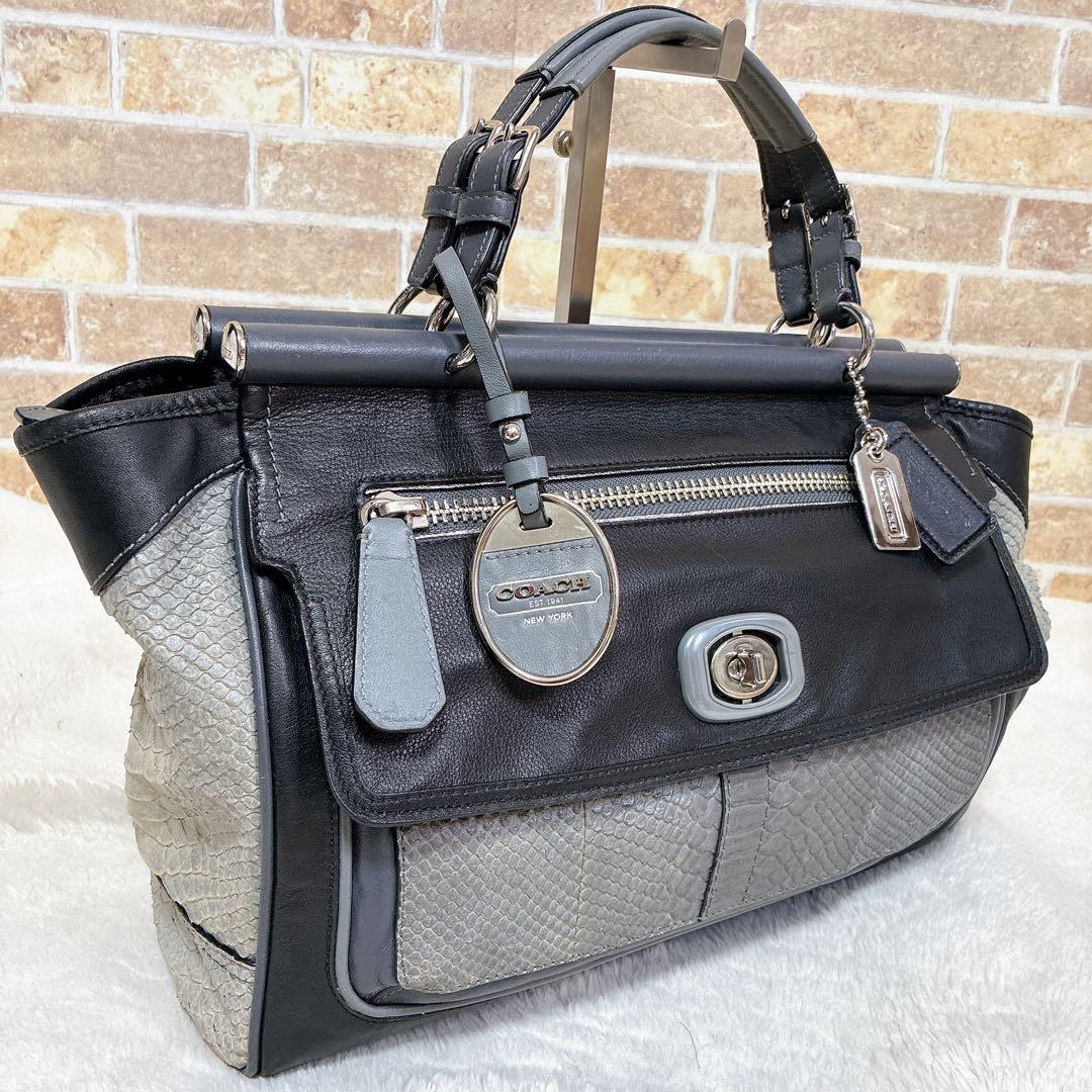 良品　COACH コーチ　トートバッグ　パイソン　チャーム　ターンロック COACH（コーチ） 【COACH】コーチ トートバッグ ハンドバッグ パイソン