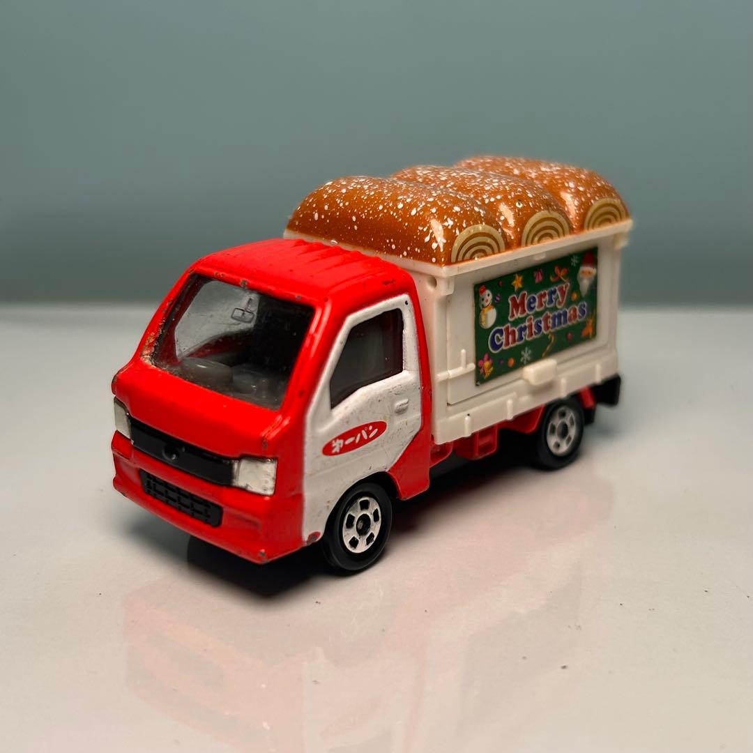 トミカ 第一パン スバル サンバー クリスマスケーキ特典 - メルカリ
