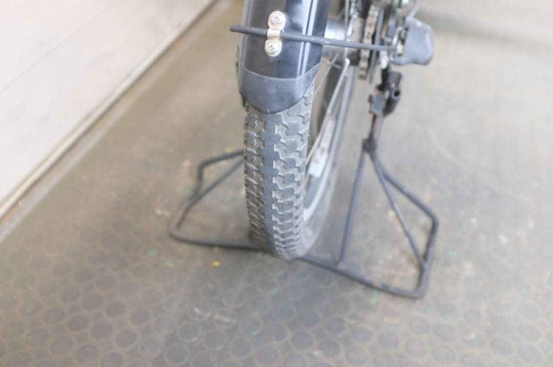 電動自転車ヤマハPAS　KISS20インチ　3段　8.7Ah（4点灯）充電器あり