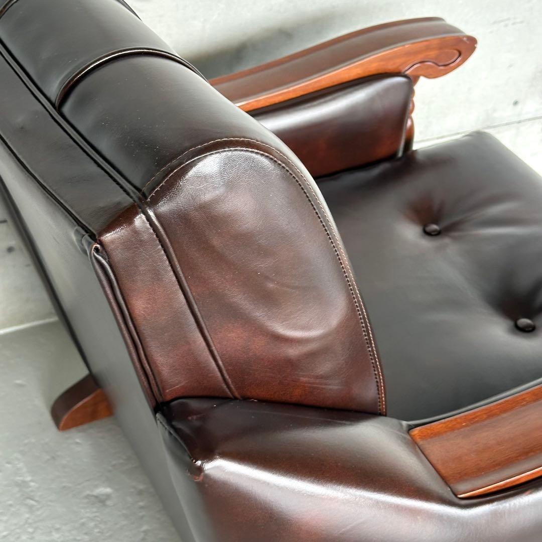 ✦昭和レトロ✦ミッドセンチュリー ラウンジチェア 合皮 × 無垢材装飾