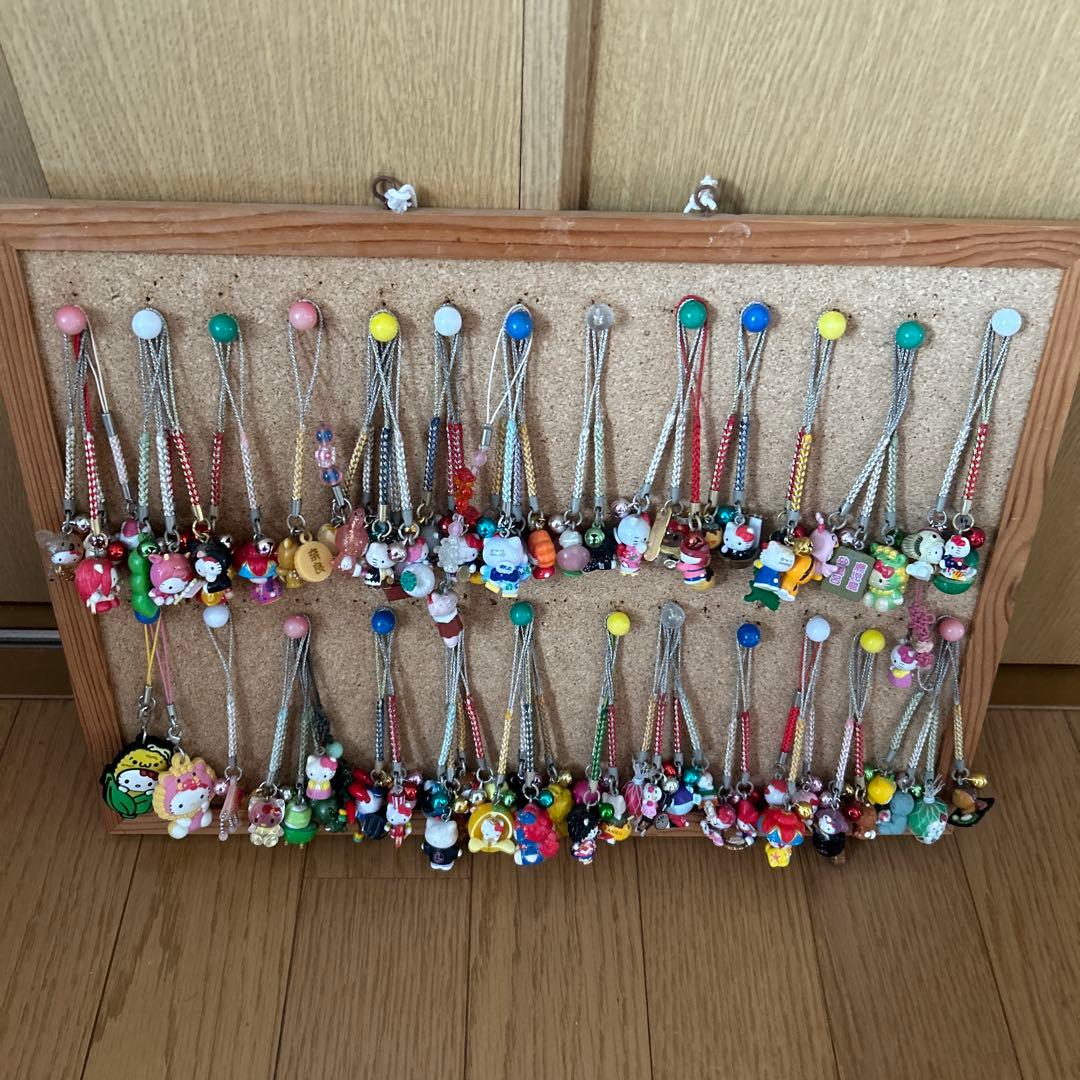 ご当地キティ　まとめ売り ご当地キティ 新潟 宮城 京都 鹿児島 長野 6個まとめ売り - メルカリ