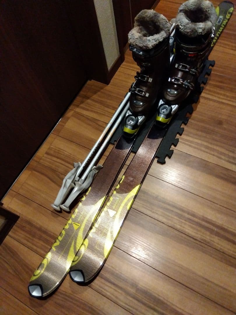 SALOMON/学生・レディース用/お上品系✨️スキーセット/メンテ・Wax済✓