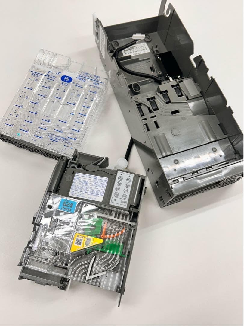 CLX-G241-R・硬貨セレクタ-・領収書OK・VT-S10・VT-S20 - メルカリ