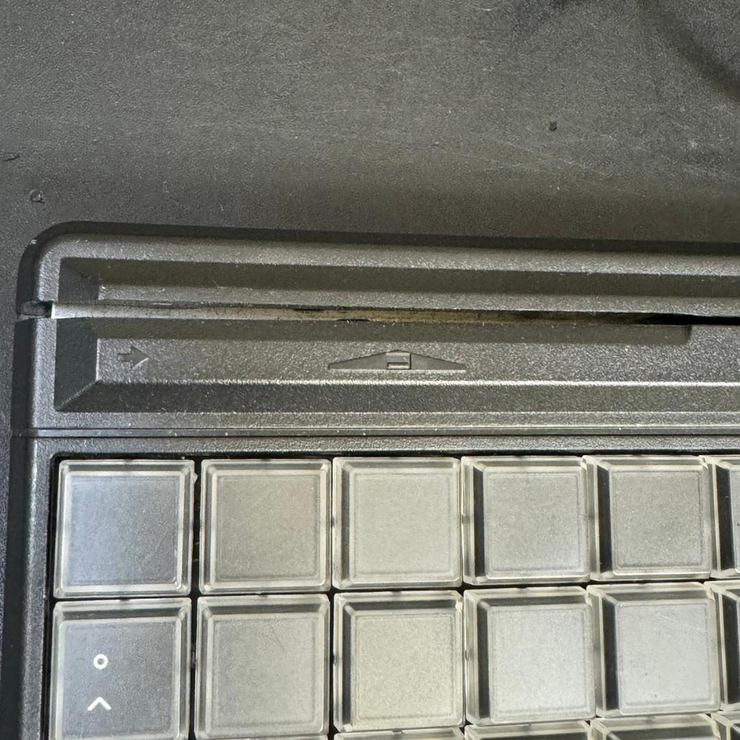 ☆CHERRY キーボード G86-61411 カードターミナルタッチパッド搭載