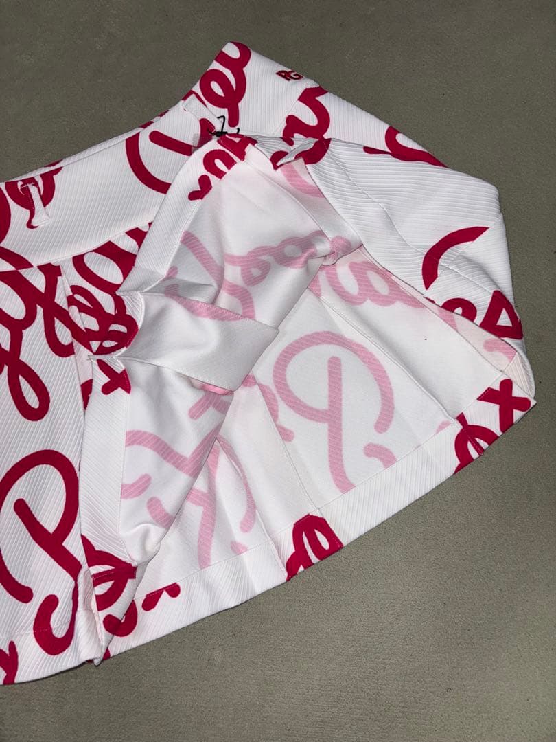 新品）パーリーゲイツ 、筆記体ロゴグラフィック柄、セットアップ、サイズ0