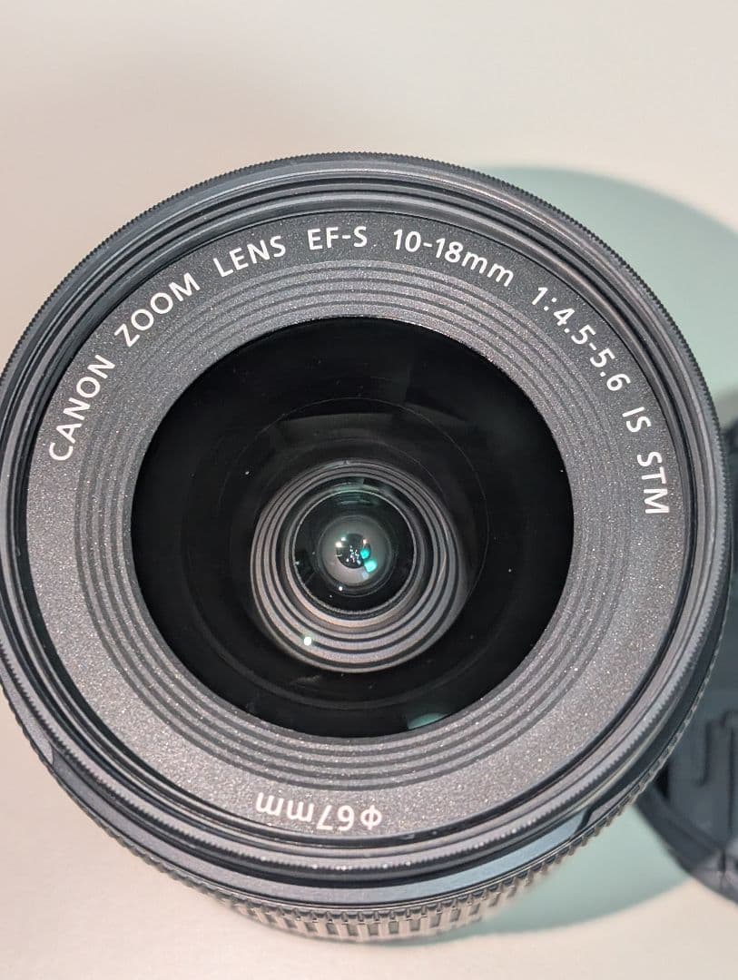 Canon EFS10-18mm f/4.5-5.6 IS STM 広角レンズ