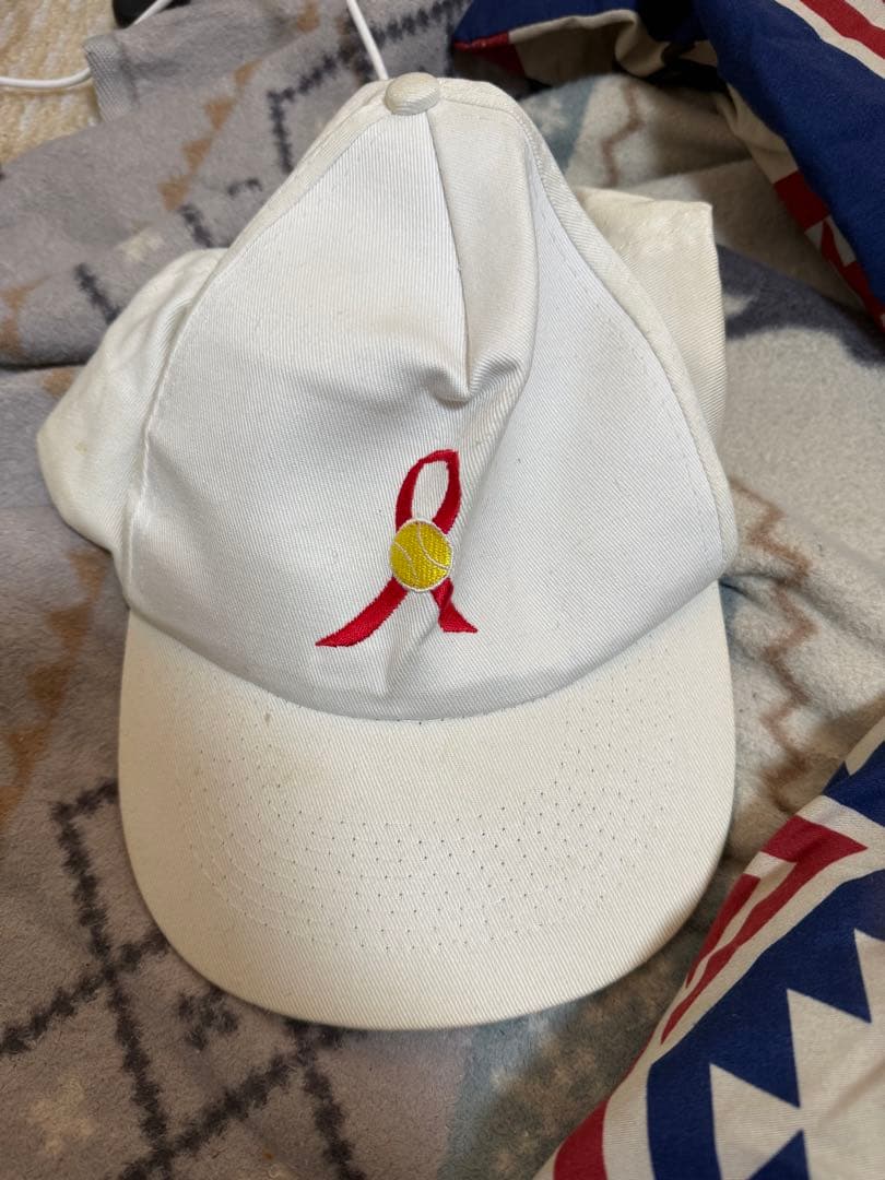 テニス記念キャップ ホワイト　アーサーアッシュ テニスショップラリー / HEAD ヘッド オンライン限定【数量限定】 硬式