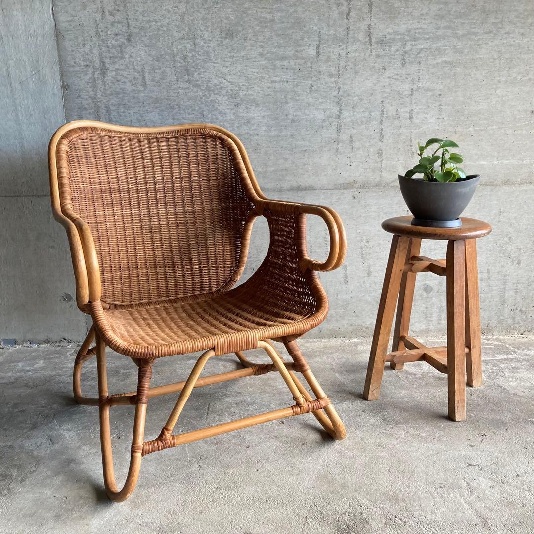 籐 ラタン アームチェア リビング 椅子 背もたれ 家具 レトロ