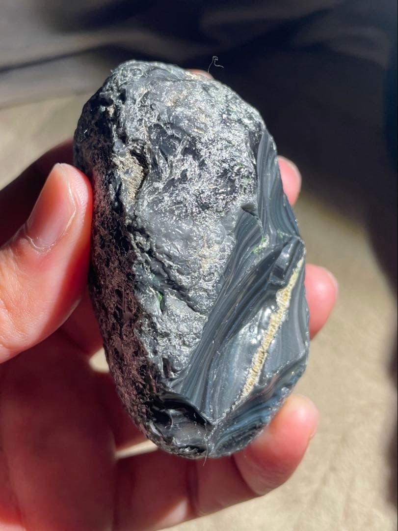 研磨品　十勝石玲瓏　ホワイトベースピンク・グリーンレインボーオブシディアン