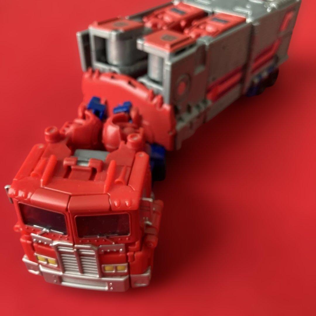 PP-09 オプティマスプライム　トランスフォーマー　パワーオブザプライム