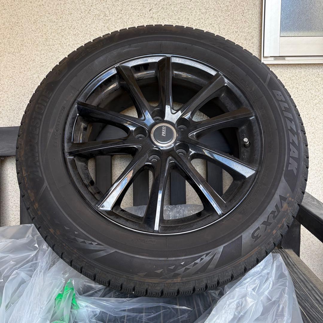 BLIZZAK VRX3 225/60R17 スタッドレスタイヤ Amazon.co.jp: ブリヂストン(BRIDGESTONE) 225/60R17 99Q スタッドレス