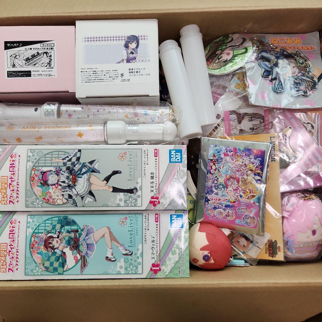 ノンジャンル　アニメグッズ　まとめ売り　200個程度
