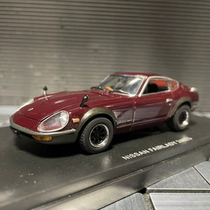 新品未展示品 京商 1/43 日産 フェアレディ240ZG マルーン - メルカリ