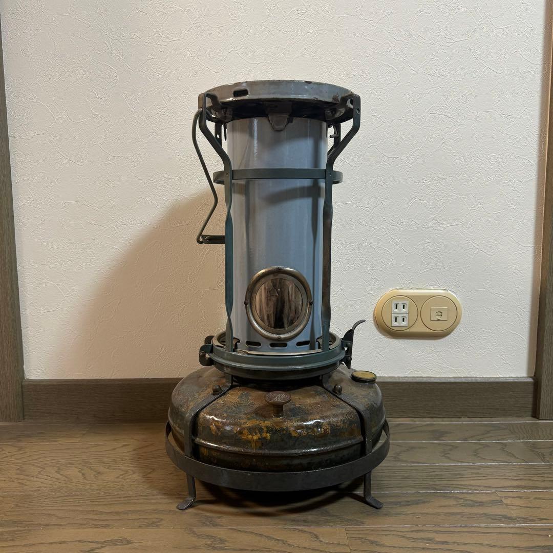 アラジンストーブ8型 ブルーグレー捻りフレーム - メルカリ