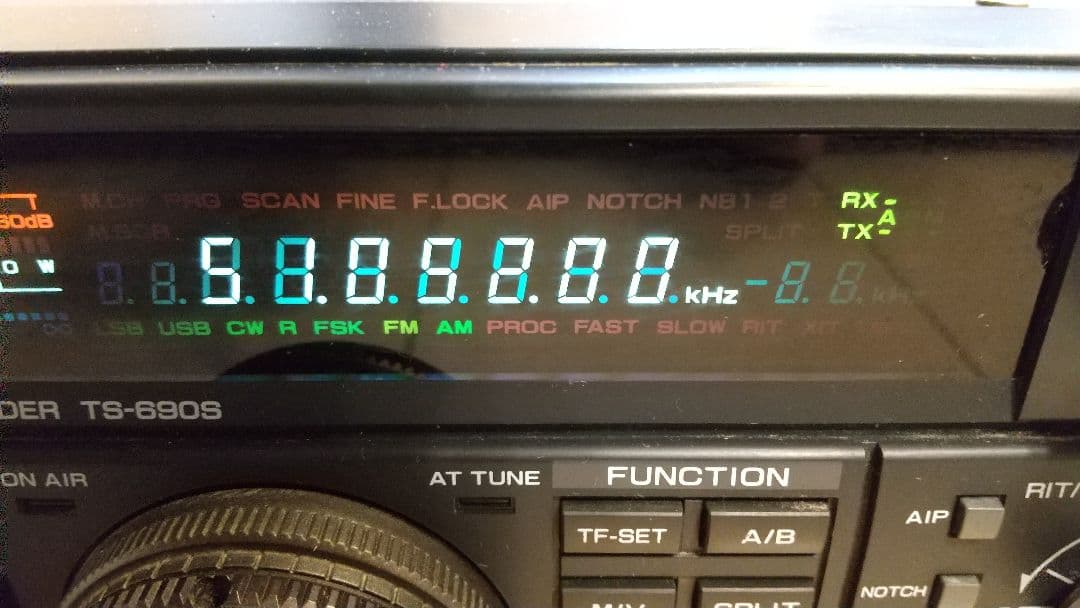 希少】KENWOOD TS-690Sトランシーバー 通電確認済 取扱説明書付き