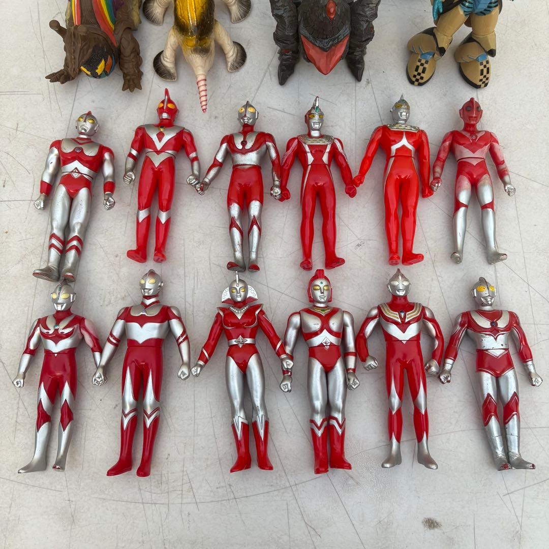 90年代□ウルトラマン 怪獣 ソフビセット - メルカリ