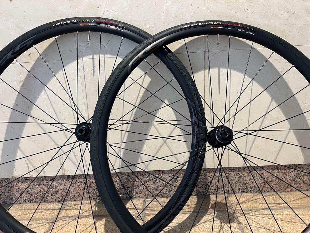 美品】シマノ WH-RS171 DB（タイヤ・チューブ付） 完成車外し - メルカリ