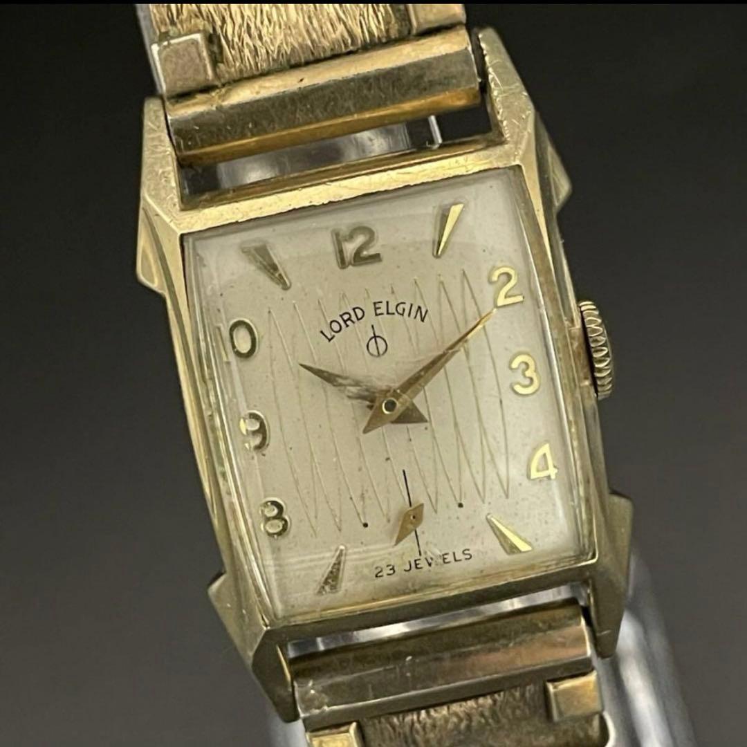 FENDI 6000G スクエア シルバー ズッカ メンズ腕時計 1419 ホワイト