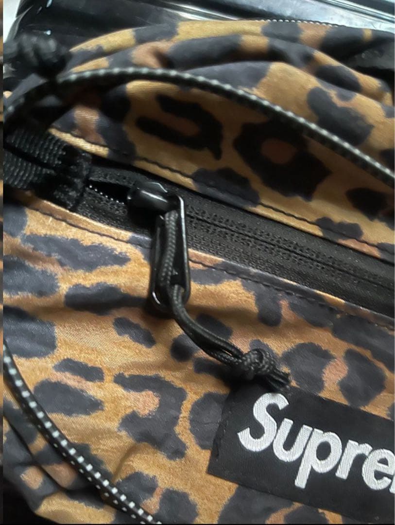 バッグ Supreme Waist Bag 2.5L \"Leopard\" (20FW)