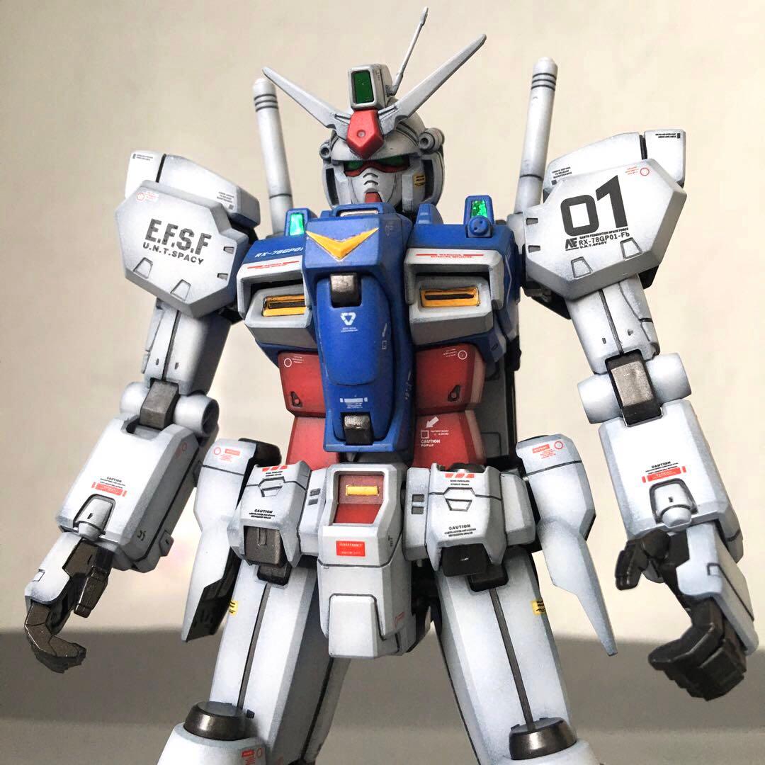 ガンプラ 完成品 1/100 MG RX-78 GP01 ガンダム 試作1号機