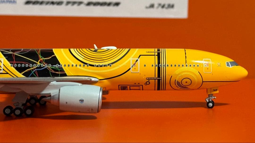 が*ち様 JC ANA C-3PO B777-200ER JA743A 1/40 - メルカリ