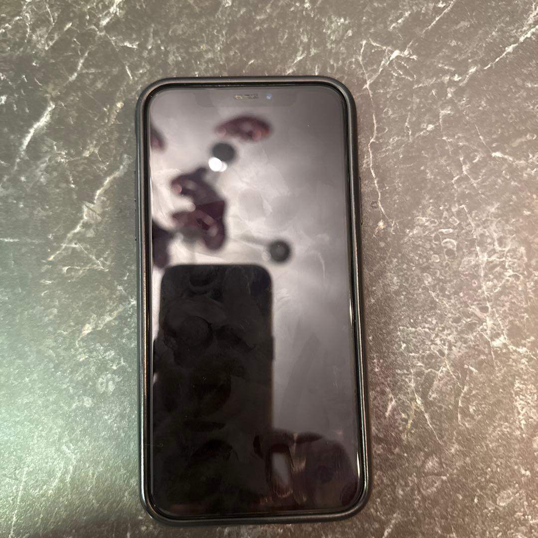 Apple iPhone XSシルバー 本体 256g Apple iPhone XS 256GB SIMフリー [シルバー] 価格比較 - 価格.com