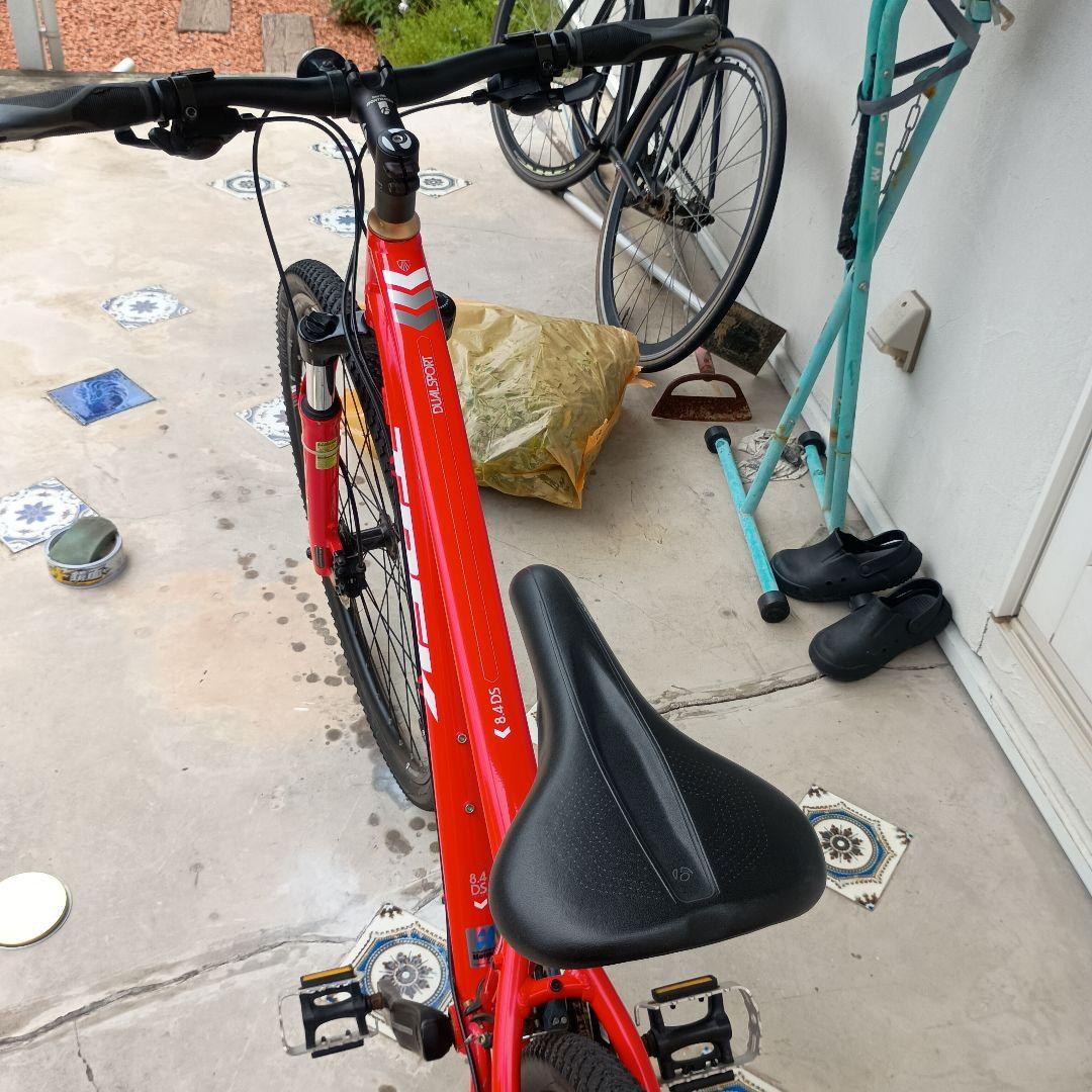 超美品 TREK Ds8.4 マウンテンバイク油圧ディスク 700c 愛知 - メルカリ