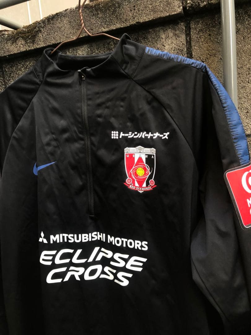 2019 Urawa Nike ECLIPSE CROSS ピステ Lサイズ - メルカリ