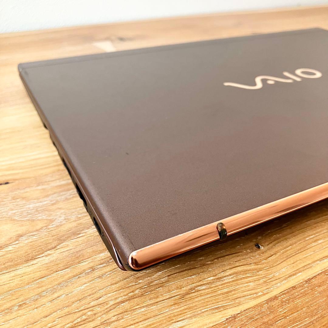 VAIO i7 32GB SSD512GBタッチWindows11ノートパソコン - メルカリ