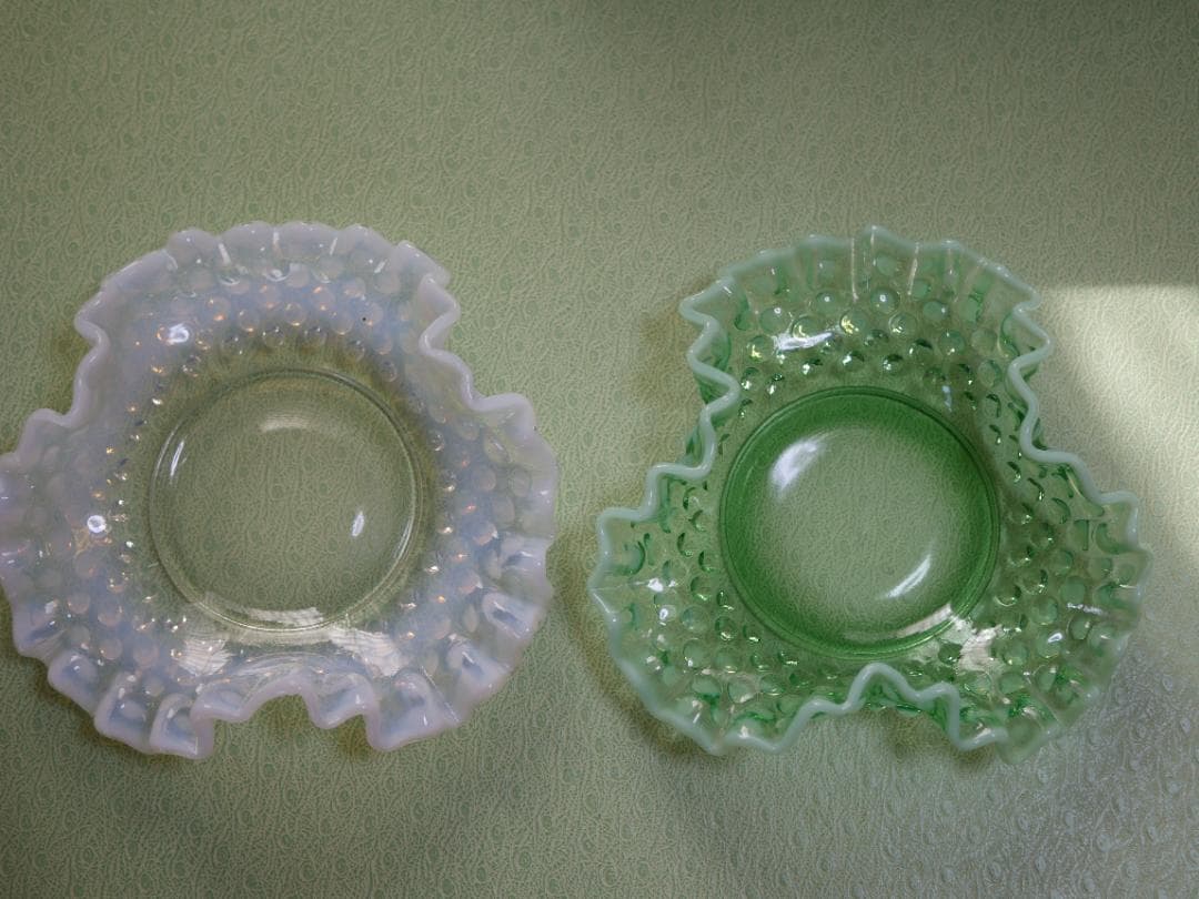 フェントン1940年 稀少 グリーンオパールセントホブネイル ウラン