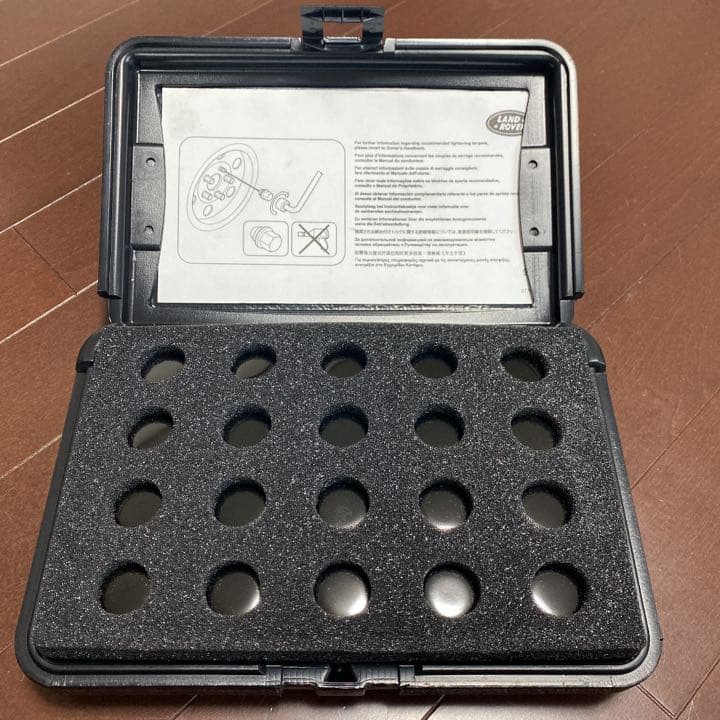 ランドローバー 純正グロスブラック・ ホイールナット 20個 - メルカリ