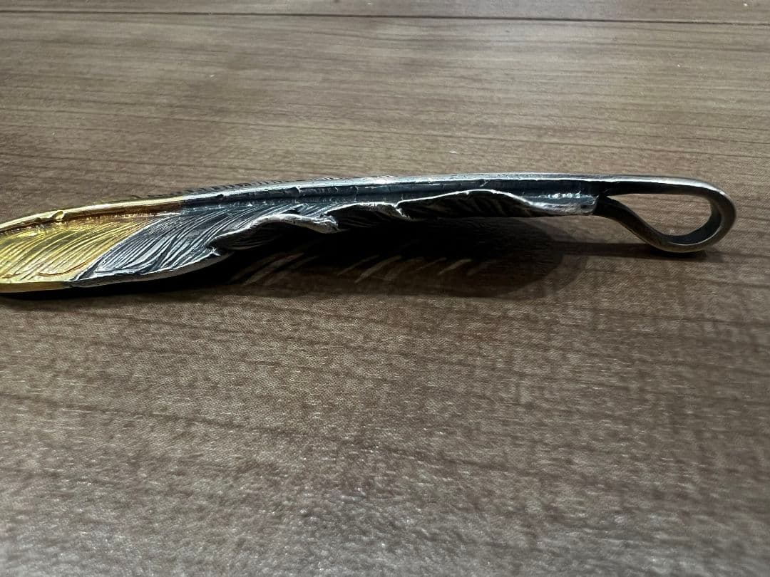 S*w様 雰囲気抜群！ ゴローズ 先金特大フェザー 左向き - メルカリ