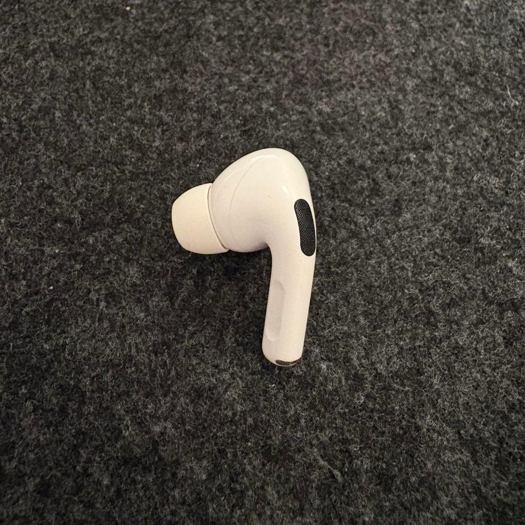 AirPods Pro 第一世代 左耳のみ - メルカリ