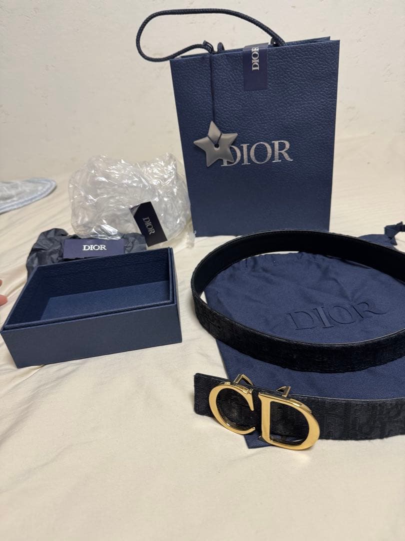 DIOR ブラックレザーベルト CDバックル付き 関税負担なし☆Dior ディオール CD バックル レザーベルト (Dior