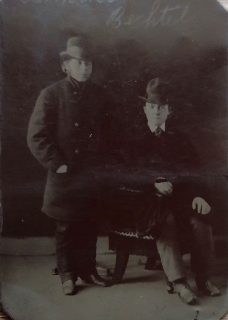 アメリカンアンティーク 写真館 銀板 ダゲレオタイプ 2人の男性 肖像