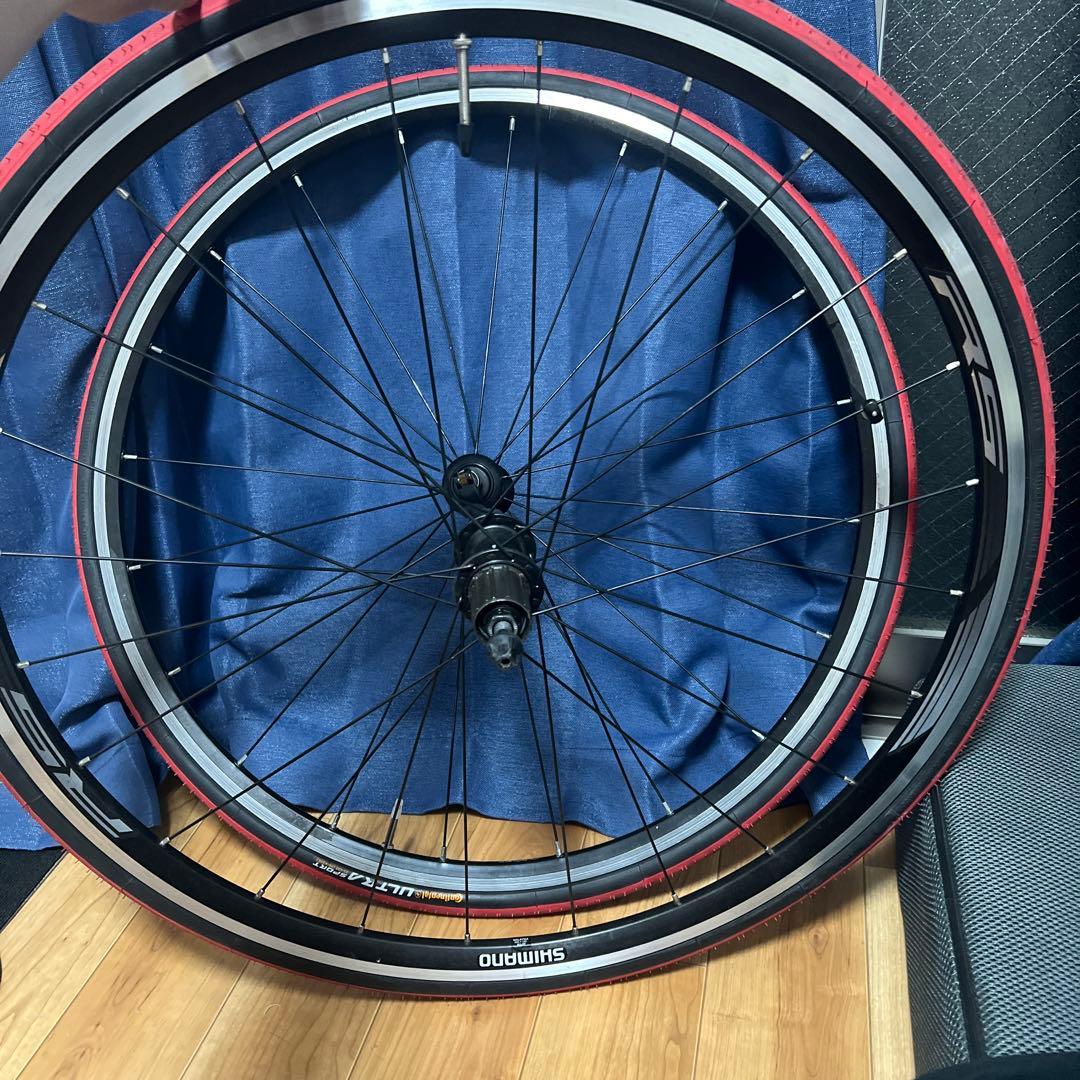 タイヤほぼ未使用SHIMANO MAVIIC 前後ホイール シマノ11s MAVIC 「マヴィック」 COSMIC CARBONE SL シマノ11速 ホイールセット