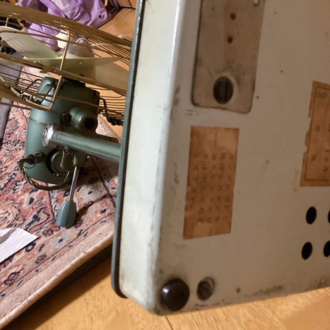 お値下げ❗️レトロ扇風機 三菱RM-10A 四角 希少 - メルカリ