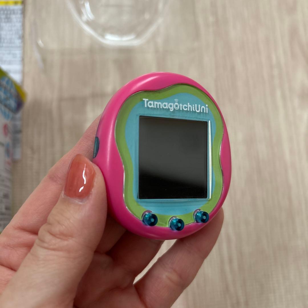 こっと様：たまごっち　Tamagotchi Uni ピンク Wi-Fi接続