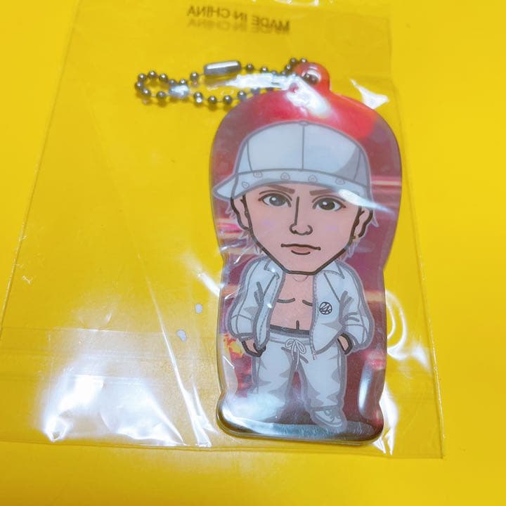 神谷健太 背景ありクリアチャーム⑩ 白衣装