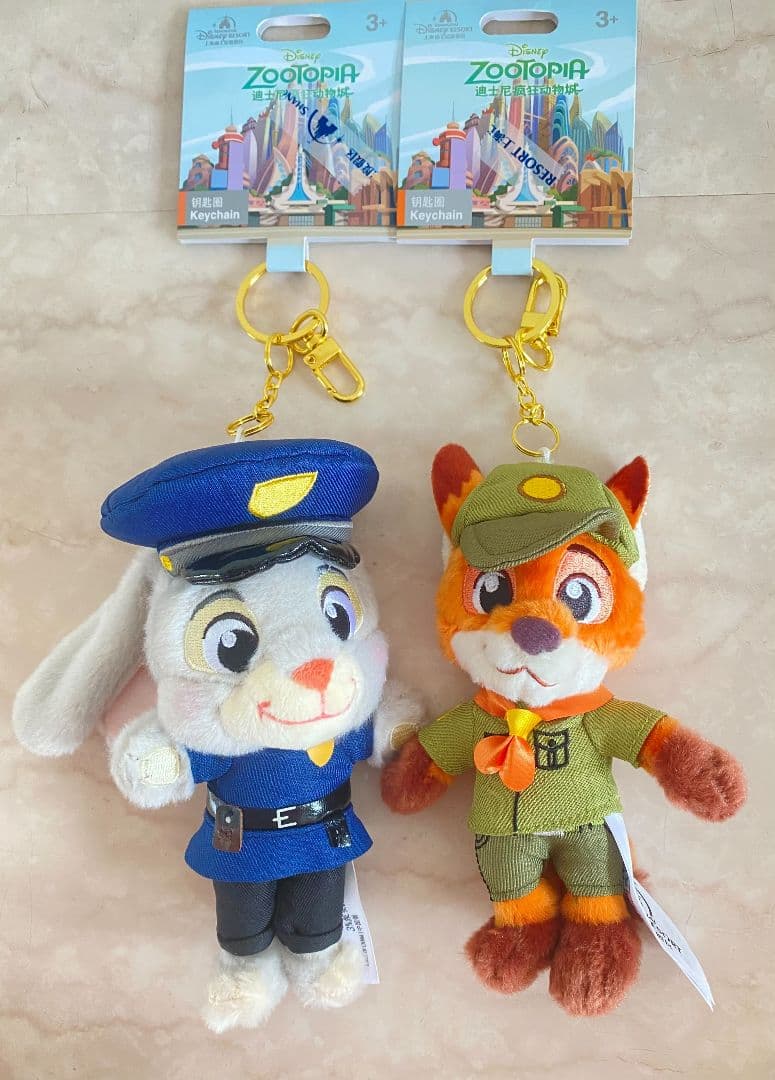 新品タグ付上海ディズニー ズートピアジュディニック幼少時代