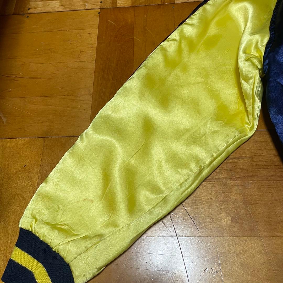 SALE】90sスカジャン 沖縄マップ シーサー 鷹 虎 龍 刺繍 - メルカリ