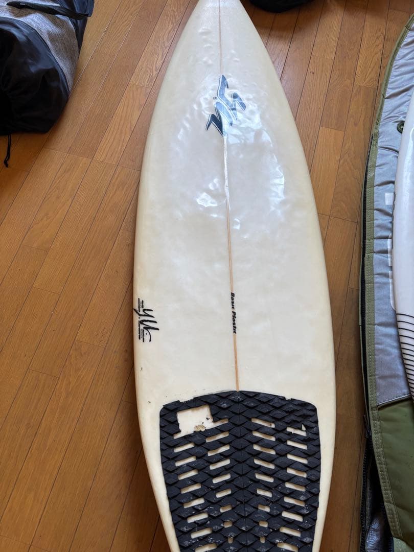 ショートボード y.u.クアッド サーフボードギャラリー | USED SURF×SURF MARKET