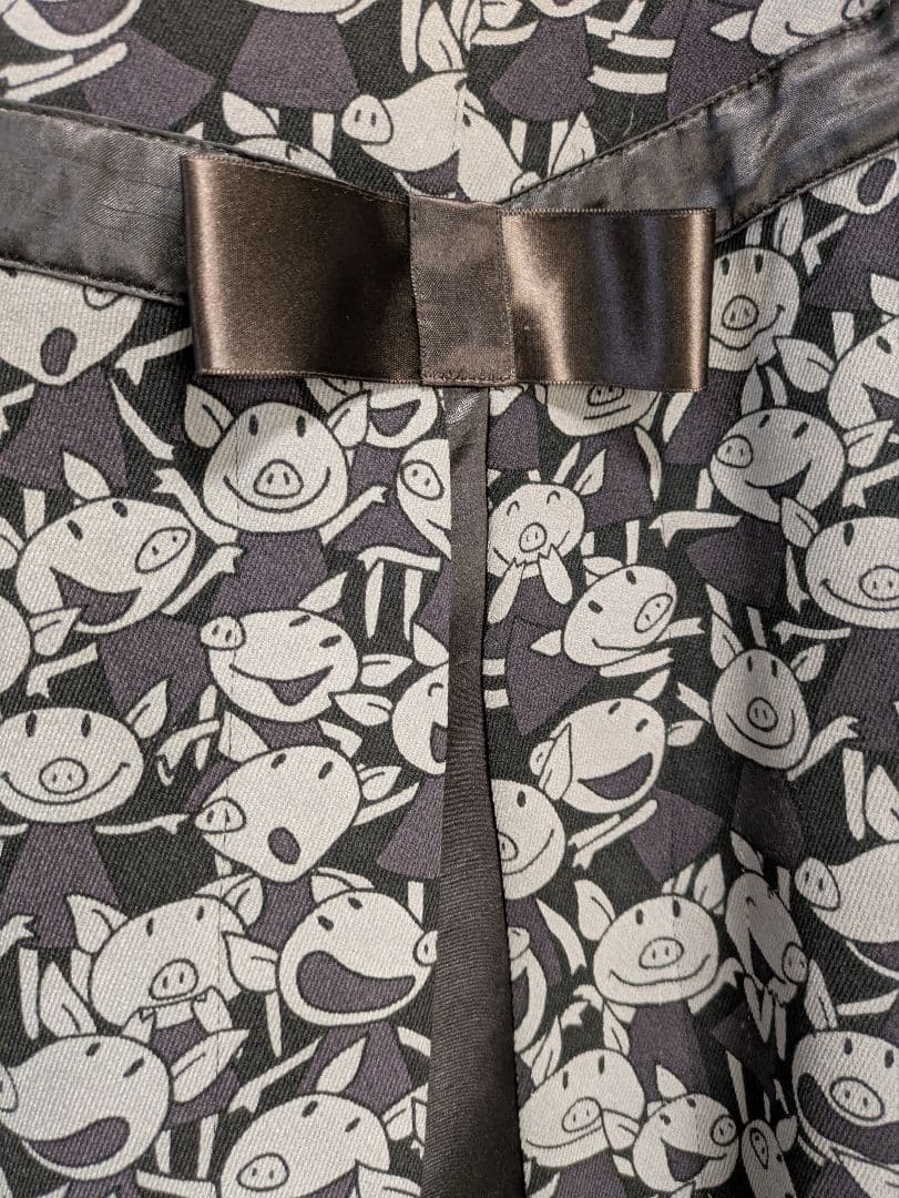 再値下げ！アルベロベロ♥️ぶたさん いっぱい リボン付き ジャンパー