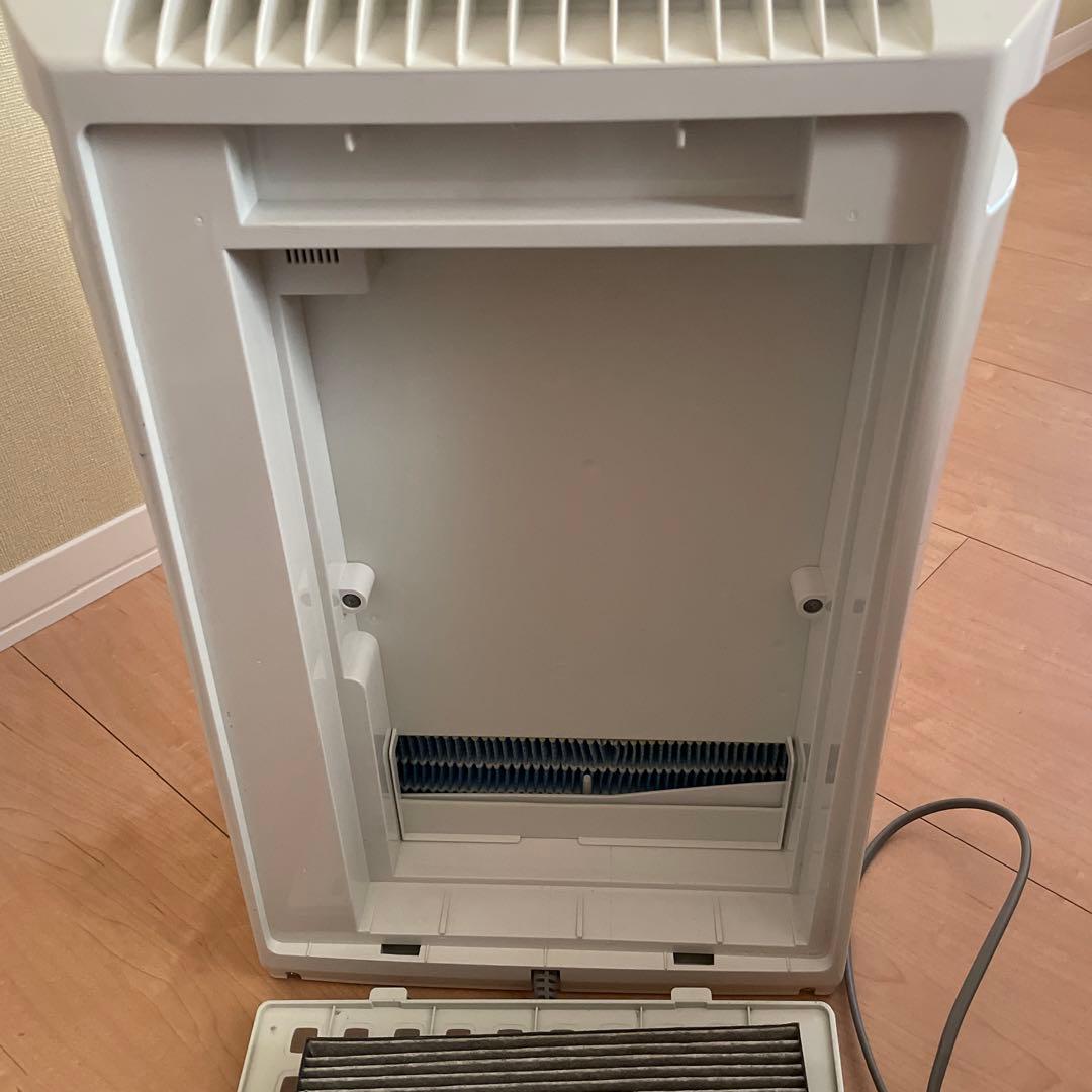 SHARP 空気清浄機 加湿付きKC-30T2-W 2012年製 - メルカリ