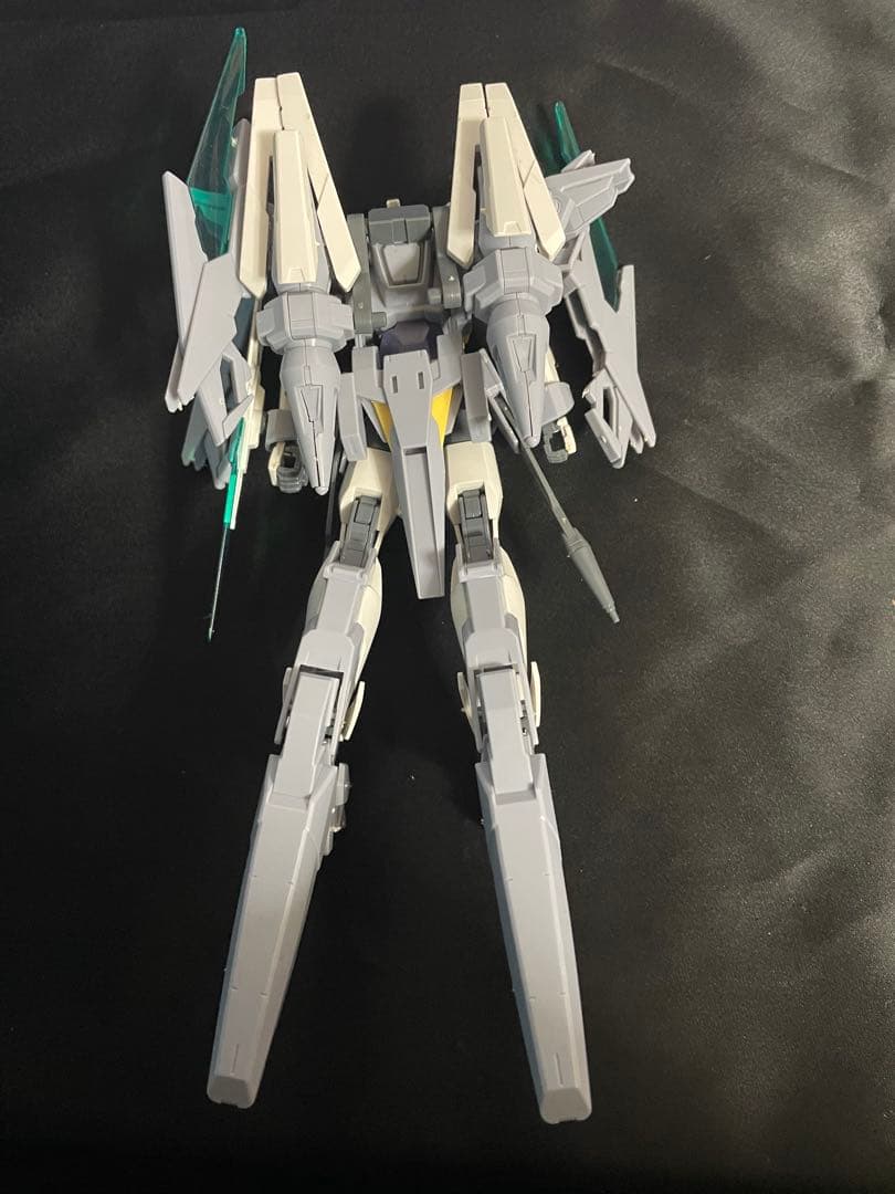 MG、HG ビルド系ガンプラ 素組み (1部塗装あり) - メルカリ