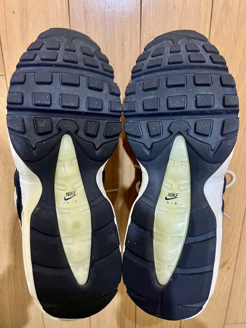 靴 Nike WMNS Air Max 95 PRM 24.5cm